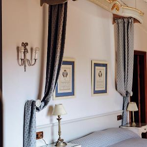 Queen Suite